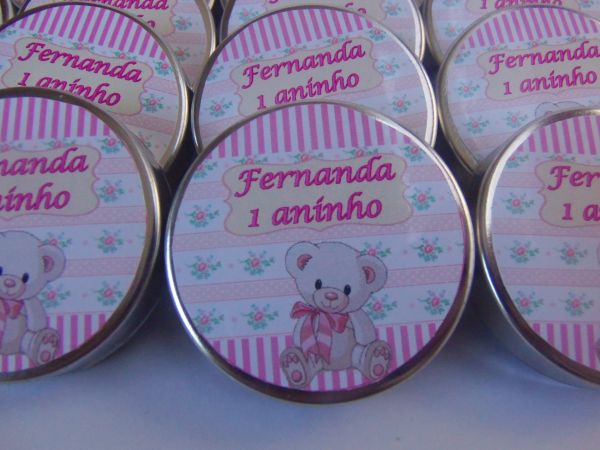 Latinha personalizada com Balinhas de Coração